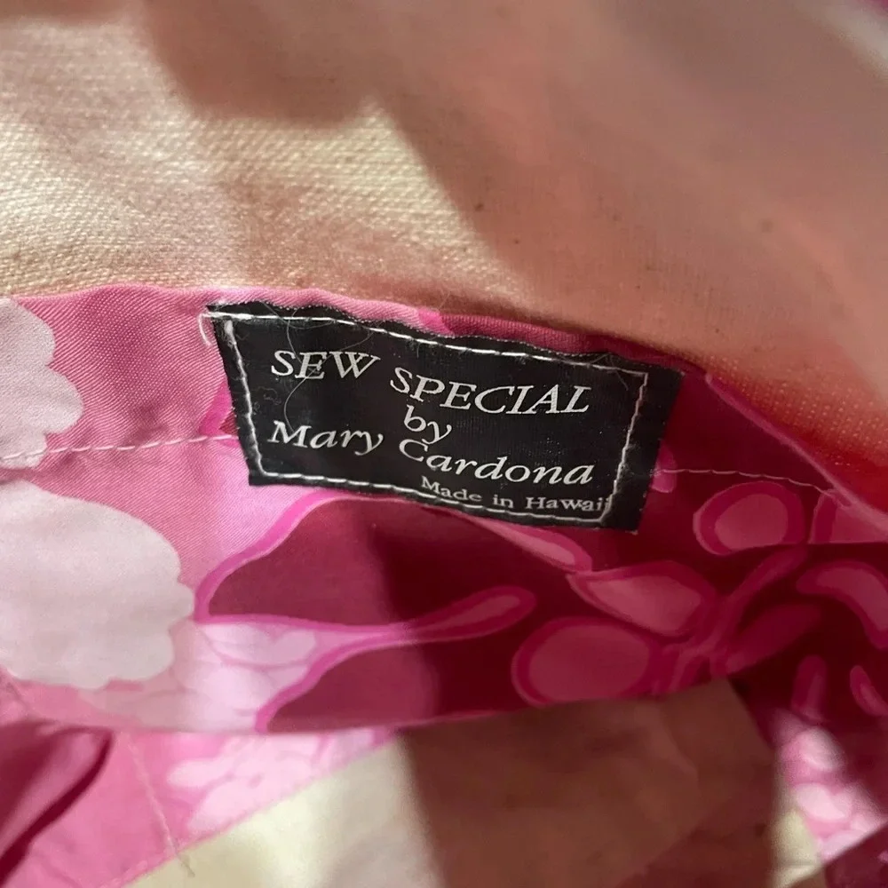 Hawaii Pink Flowers Bag About 12” Long with Pockets for Cosmetics